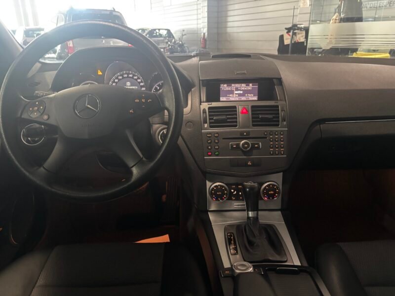 MERCEDES-BENZ Clase C 220 CDI