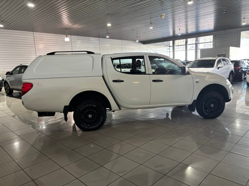 MITSUBISHI L200 L200 2.5 D.I.D