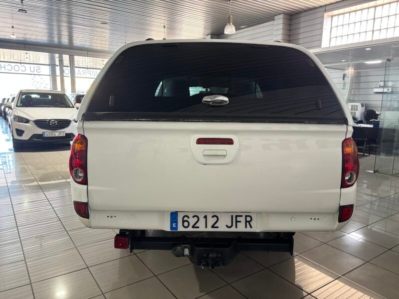 MITSUBISHI L200 L200 2.5 D.I.D