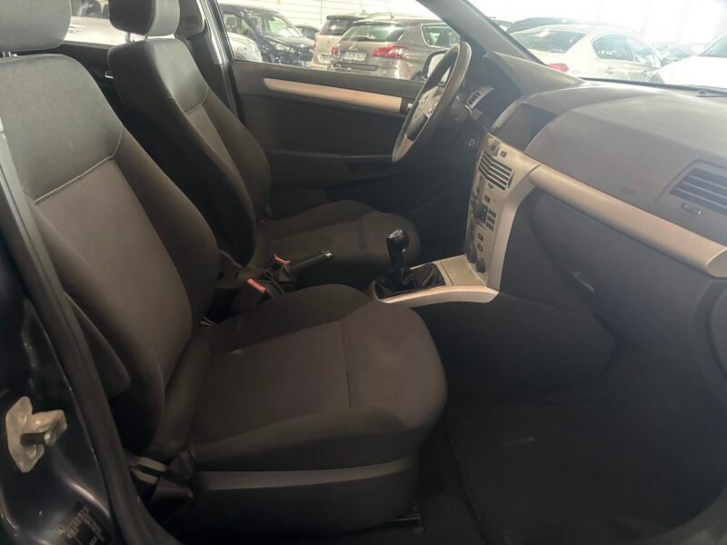 OPEL ASTRA SEDAN 1.7 CDTI ENJOY