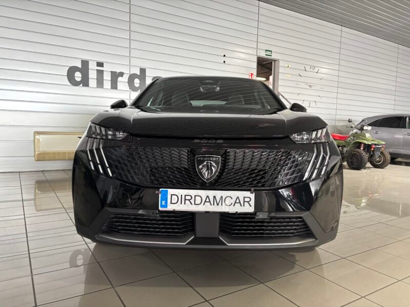 PEUGEOT 3008 1.2 GT HYBRID 136