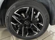 PEUGEOT 3008 1.2 GT HYBRID 136