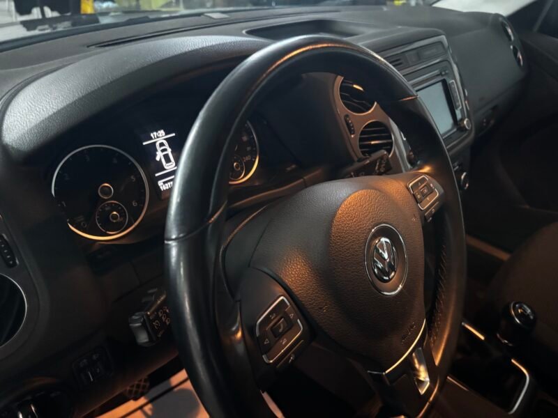 VOLKSWAGEN Tiguan 2.0 TDI