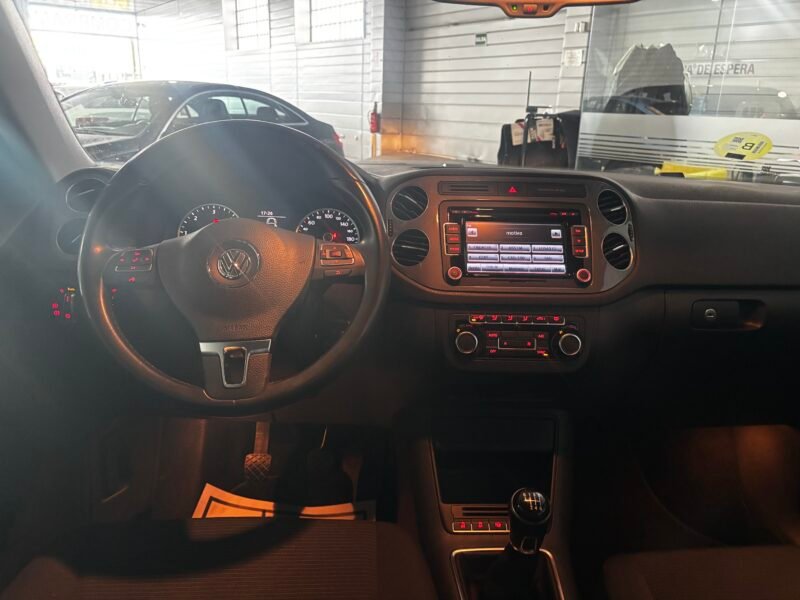 VOLKSWAGEN Tiguan 2.0 TDI