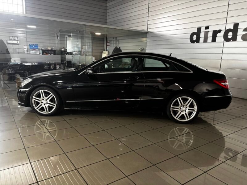 MERCEDES-BENZ Clase E 220 CDI COUPE