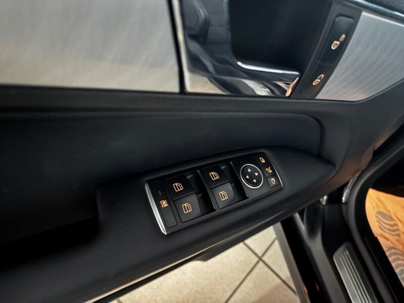 MERCEDES-BENZ Clase E 220 CDI COUPE